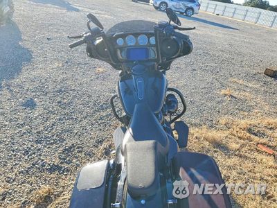 Zdjęcie 6 z 8 samochodu: 2020 HARLEY-DAVIDSON FLHXS VIN:1HD1KRP25LB657121 - miniatura