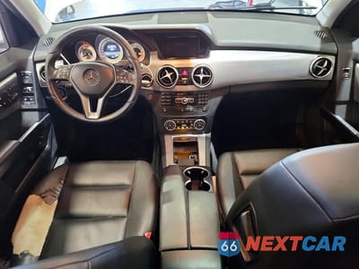 Zdjęcie 8 z 13 samochodu: 2015 MERCEDES-BENZ GLK 350 VIN:WDCGG5HB8FG437638 - miniatura