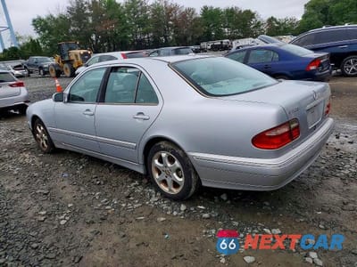 Drugie zdjęcie samochodu z przodu: 2002 MERCEDES-BENZ E 320 VIN:WDBJF65J92B500803 - miniatura
