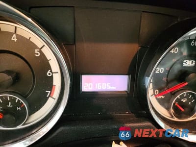 Zdjęcie 9 z 12 samochodu: 2014 DODGE GRAND CARAVAN SXT VIN:2C4RDGCG0ER315634 - miniatura