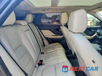 Zdjęcie 11 z 13 samochodu: 2020 JAGUAR F-PACE PRESTIGE VIN:SADCK2FX3LA629049 - miniatura