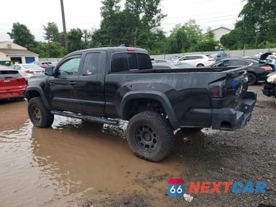 Drugie zdjęcie samochodu z przodu: 2018 TOYOTA TACOMA TRD OFF-ROAD VIN:5TFSZ5AN1JX148169 - miniatura