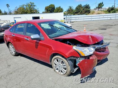 Czwarte zdjęcie samochodu z boku: 2011 FORD FOCUS VIN:1FAHP3HN1BW167618 - miniatura