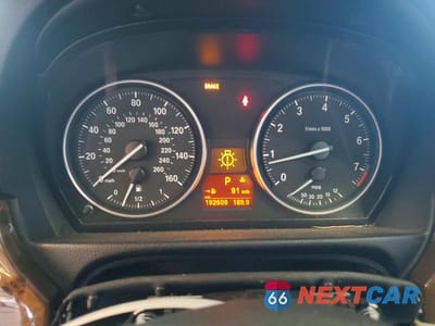 Zdjęcie 9 z 12 samochodu: 2008 BMW 328 I VIN:WBAVA37518NL53722 - miniatura