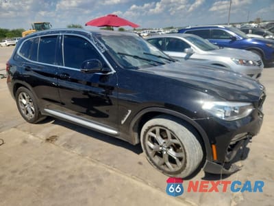 Czwarte zdjęcie samochodu z boku: 2021 BMW X3 SDRIVE30I VIN:5UXTY3C01M9H69774 - miniatura