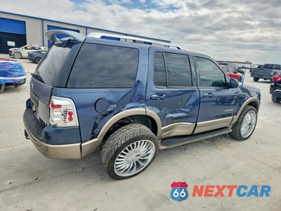 Trzecie zdjęcie samochodu z tyłu: 2004 FORD EXPLORER EDDIE BAUER VIN:1FMZU64W34UA86055 - miniatura