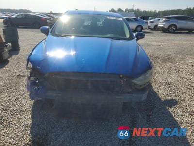 Piąte zdjęcie samochodu w środku: 2018 FORD FUSION SE VIN:3FA6P0HD0JR179032 - miniatura