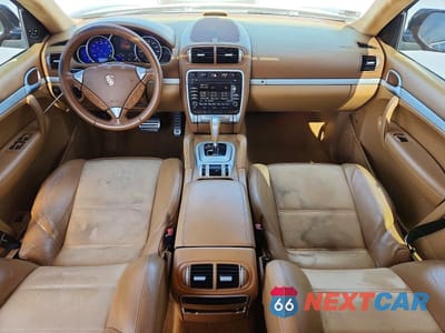 Zdjęcie 8 z 14 samochodu: 2009 PORSCHE CAYENNE GTS VIN:WP1AD29P09LA62206 - miniatura