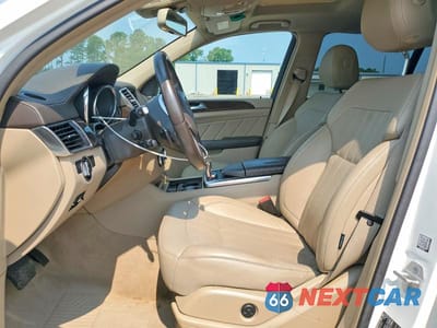 Zdjęcie 7 z 13 samochodu: 2016 MERCEDES-BENZ GL 450 4MATIC VIN:4JGDF6EE0GA697550 - miniatura