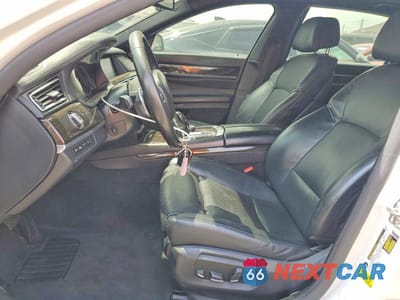 Zdjęcie 7 z 12 samochodu: 2015 BMW 750 LI VIN:WBAYE8C53FD781878 - miniatura