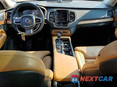 Zdjęcie 8 z 13 samochodu: 2016 VOLVO XC90 T6 VIN:YV4A22PL2G1019113 - miniatura