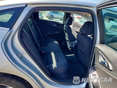 Zdjęcie 10 z 12 samochodu: 2021 CHEVROLET MALIBU LT VIN:1G1ZD5ST5MF029179 - miniatura