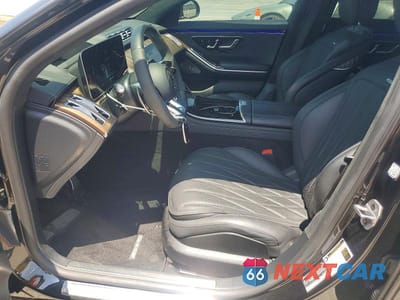 Zdjęcie 7 z 13 samochodu: 2025 MERCEDES-BENZ S 63 E PERFORMANCE VIN:W1K6G8CB4SA332110 - miniatura