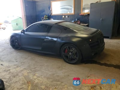 Drugie zdjęcie samochodu z przodu: 2012 AUDI R8 5.2 QUATTRO VIN:WUAENAFG3CN002501 - miniatura