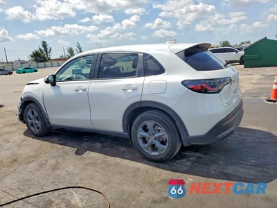 Drugie zdjęcie samochodu z przodu: 2026 HONDA HR-V LX VIN:3CZRZ1H32TM727055 - miniatura