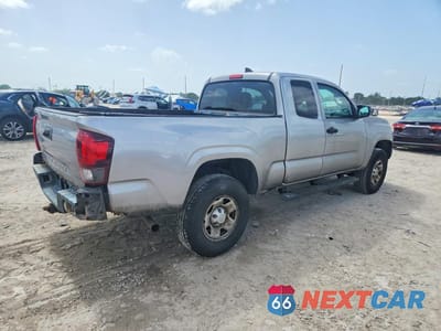 Trzecie zdjęcie samochodu z tyłu: 2019 TOYOTA TACOMA SR VIN:5TFRX5GN4KX149734 - miniatura