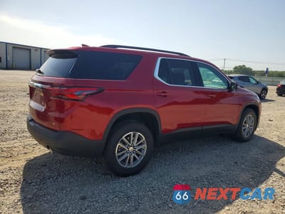 Trzecie zdjęcie samochodu z tyłu: 2023 CHEVROLET TRAVERSE LT VIN:1GNERGKWXPJ143362 - miniatura