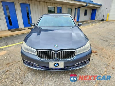 Piąte zdjęcie samochodu w środku: 2016 BMW 750 I VIN:WBA7F0C51GGL99651 - miniatura