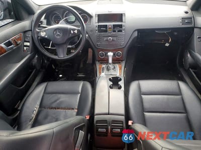 Zdjęcie 8 z 13 samochodu: 2009 MERCEDES-BENZ C 300 4MATIC VIN:WDDGF81X49R079727 - miniatura