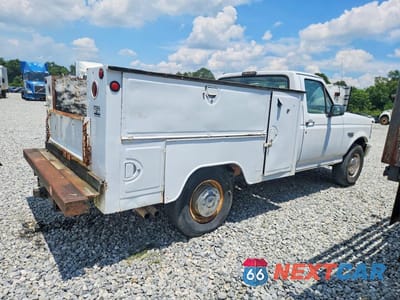 Trzecie zdjęcie samochodu z tyłu: 1996 FORD F250 VIN:1FTHF25H1TLA01995 - miniatura