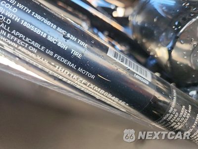 Zdjęcie 9 z 9 samochodu: 2021 HARLEY-DAVIDSON FLTRK VIN:1HD1KZF1XMB654516 - miniatura