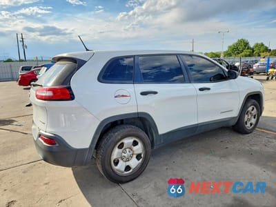Trzecie zdjęcie samochodu z tyłu: 2015 JEEP CHEROKEE SPORT VIN:1C4PJLAB5FW525476 - miniatura