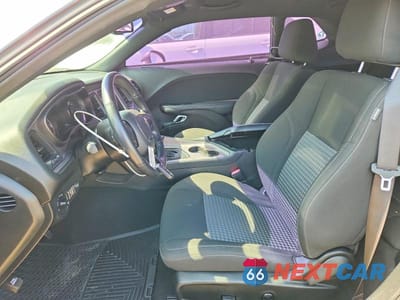 Zdjęcie 7 z 12 samochodu: 2023 DODGE CHALLENGER SXT VIN:2C3CDZAG1PH571024 - miniatura