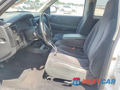 Zdjęcie 7 z 12 samochodu: 2001 DODGE DAKOTA VIN:1B7GL22X51S172851 - miniatura