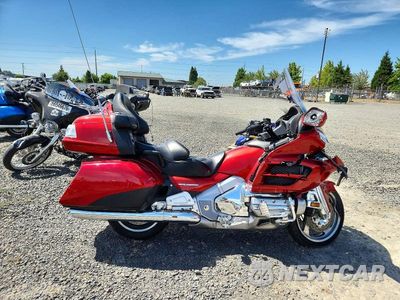 2010 HONDA GOLD WING 1800 1HFSC47HXAA900523 - główne zdjęcie licytacji z USA - miniatura