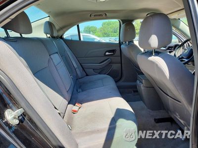 Zdjęcie 10 z 12 samochodu: 2013 CHEVROLET MALIBU LS VIN:1G11B5SA6DU117316 - miniatura