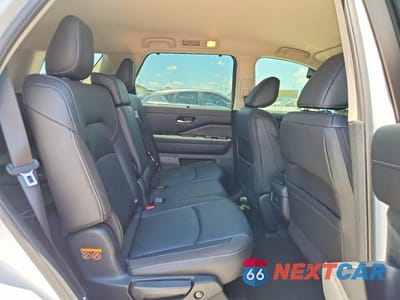 Zdjęcie 11 z 14 samochodu: 2025 NISSAN PATHFINDER SL VIN:5N1DR3CA7SC314299 - miniatura