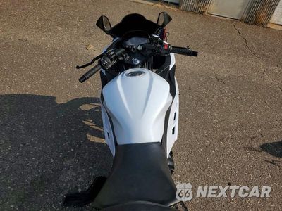 Zdjęcie 6 z 10 samochodu: 2013 KAWASAKI EX300 A VIN:JKAEX8A16DDA01012 - miniatura