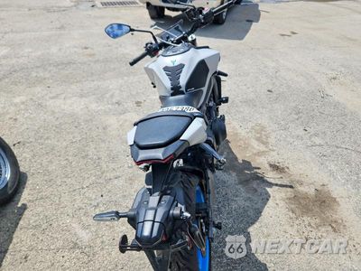 Zdjęcie 6 z 9 samochodu: 2025 YAMAHA MT09 VIN:JYARN94E9SA002759 - miniatura