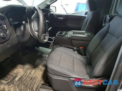 Zdjęcie 7 z 12 samochodu: 2019 CHEVROLET SILVERADO K1500 VIN:3GCNYAEF2KG175821 - miniatura