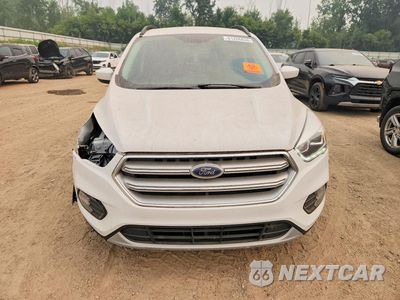 Piąte zdjęcie samochodu w środku: 2017 FORD ESCAPE SE VIN:1FMCU0GD5HUC22687 - miniatura
