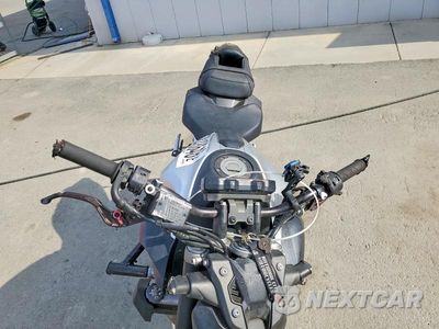 Piąte zdjęcie samochodu w środku: 2015 YAMAHA FZ07 C VIN:JYARM06Y5FA000969 - miniatura