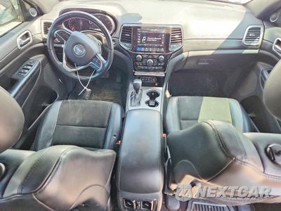 Zdjęcie 8 z 13 samochodu: 2019 JEEP GRAND CHEROKEE LAREDO VIN:1C4RJEAG2KC856916 - miniatura