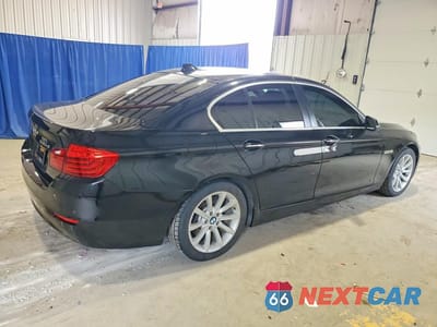 Trzecie zdjęcie samochodu z tyłu: 2015 BMW 535 D VIN:WBAXA5C58FD691566 - miniatura
