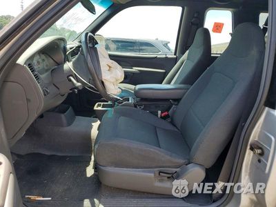 Zdjęcie 7 z 13 samochodu: 2002 FORD EXPLORER SPORT VIN:1FMYU60E62UC15900 - miniatura