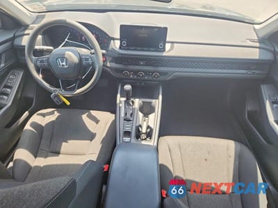Zdjęcie 8 z 13 samochodu: 2023 HONDA ACCORD LX VIN:1HGCY1F29PA054245 - miniatura