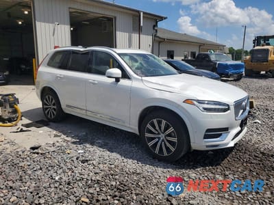 Czwarte zdjęcie samochodu z boku: 2025 VOLVO XC90 PLUS VIN:YV4062PE1S1342661 - miniatura
