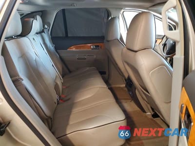 Zdjęcie 10 z 12 samochodu: 2011 LINCOLN MKX VIN:2LMDJ6JKXBBJ11366 - miniatura
