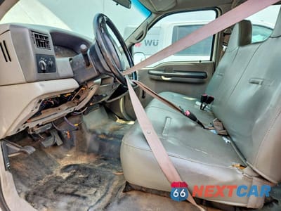 Zdjęcie 7 z 13 samochodu: 2001 FORD F350 SRW SUPER DUTY VIN:1FTSW30S41EA73127 - miniatura