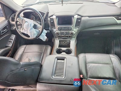 Zdjęcie 8 z 12 samochodu: 2016 CHEVROLET TAHOE VIN:1GNSCBKC3GR423400 - miniatura