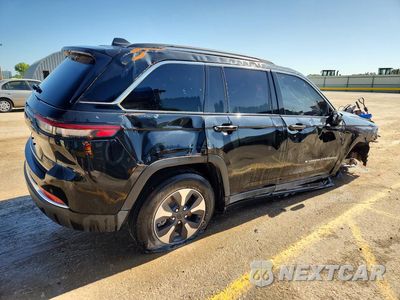 Trzecie zdjęcie samochodu z tyłu: 2022 JEEP GRAND CHEROKEE LIMITED 4XE VIN:1C4RJYB61N8758295 - miniatura