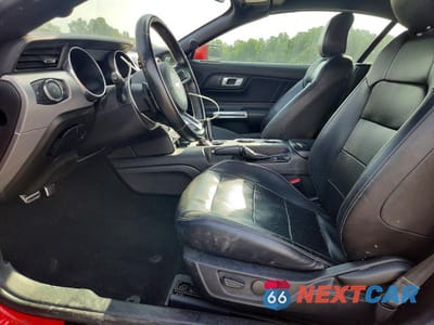 Zdjęcie 7 z 13 samochodu: 2021 FORD MUSTANG VIN:1FATP8UH4M5111124 - miniatura