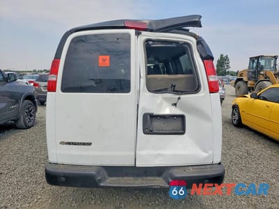 Zdjęcie 6 z 13 samochodu: 2025 CHEVROLET EXPRESS G3500 LS VIN:1GAZGNFP6S1106155 - miniatura