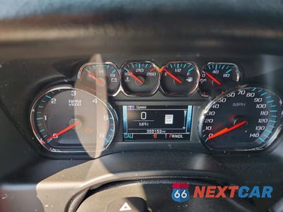 Zdjęcie 9 z 13 samochodu: 2020 CHEVROLET SUBURBAN K1500 LT VIN:1GNSKHKC6LR136598 - miniatura