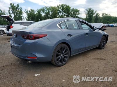 Trzecie zdjęcie samochodu z tyłu: 2026 MAZDA 3 PREFERRED VIN:JM1BPBCL1T1852085 - miniatura