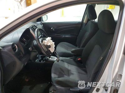 Zdjęcie 7 z 13 samochodu: 2019 NISSAN VERSA S VIN:3N1CN7AP3KL831942 - miniatura